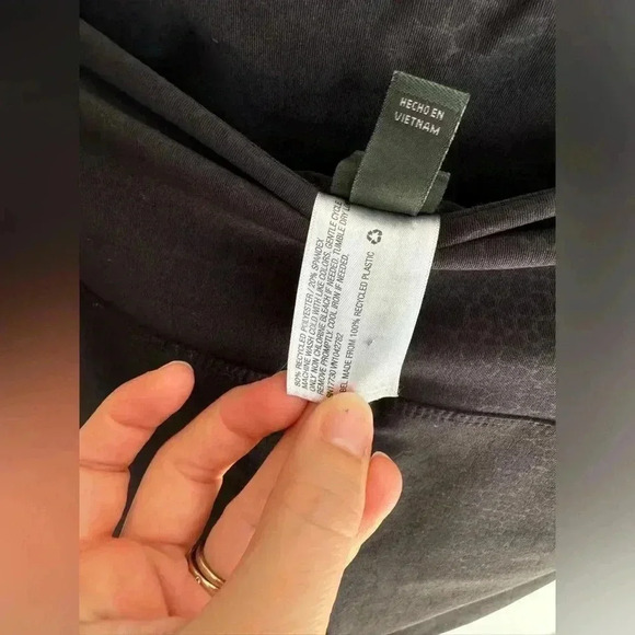 Women’s black leopard print leggings by Wild Fable size XS - Picture 9 of 14